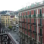 Una casetta al centro di Napoli